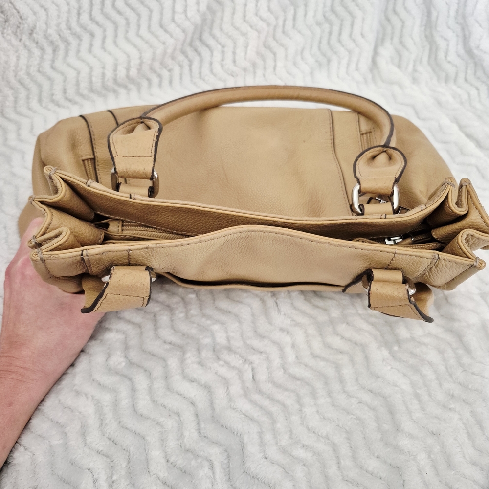 Tignanello Tan Shoulder Bag - Picture 3 of 15